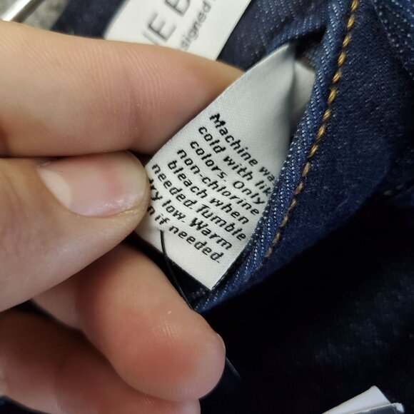 Lane Bryant Shorts Womens Size 28 Plus Blue Stretch Girlfriend Jorts *NWT* - Picture 8 of 15